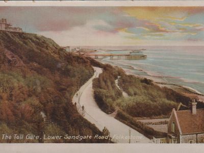 Vintage postcard: Folkestone, UK