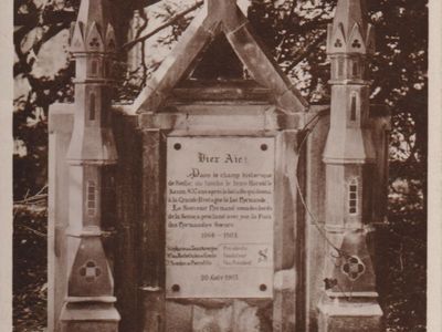 Vintage postcard: Battle Abbeys, UK